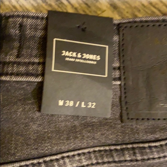 Buckle jack and jones jeans - Picture 2 of 4